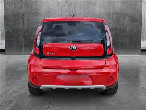 2019 Kia Soul +