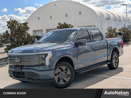 2023 Ford F-150 Lightning LARIAT