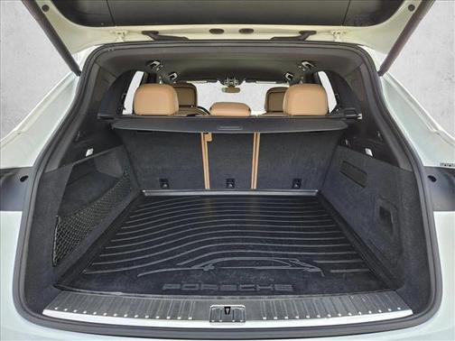 2019 Porsche Cayenne Cayenne