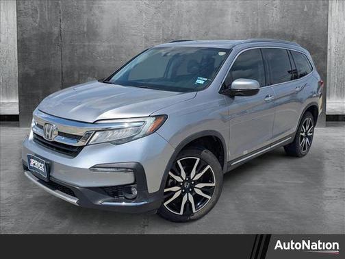 2019 Honda Pilot Touring 8-Passenger