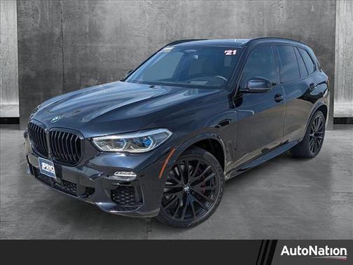 2021 BMW X5 M50i
