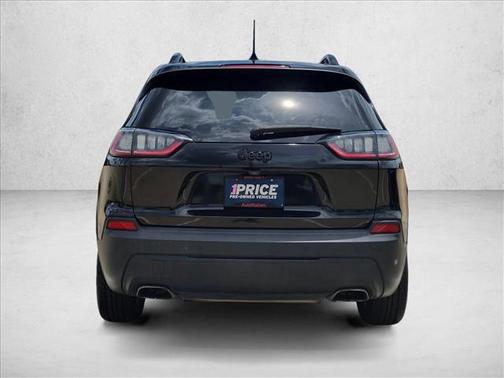Diamond Black Crystal Pearlcoat 2019 Jeep Cherokee Altitude
