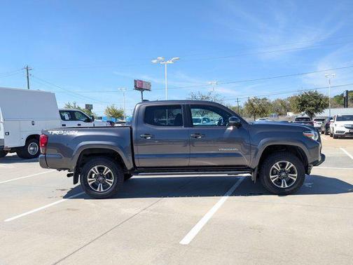 2018 Toyota Tacoma TRD Sport