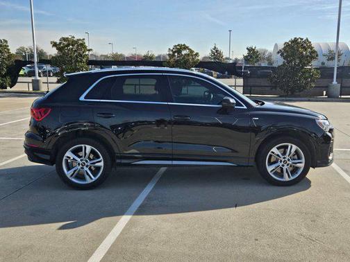 2023 Audi Q3 45 S line Premium Plus