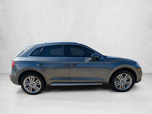2018 Audi Q5 2.0T Premium Plus