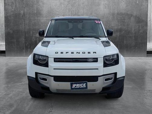 2023 Land Rover Defender 90 SE