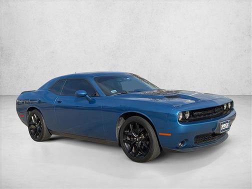 2020 Dodge Challenger SXT