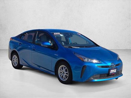 2019 Toyota Prius LE