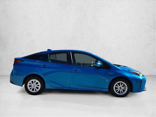 2019 Toyota Prius LE