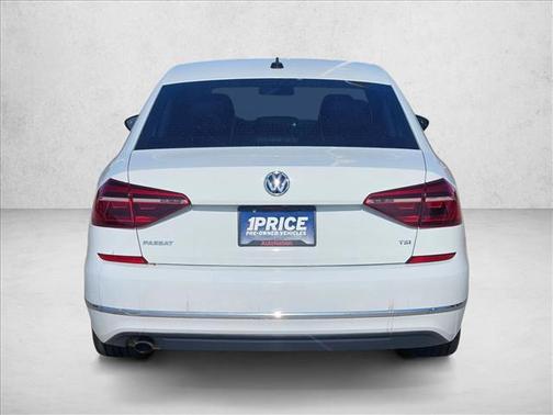 2019 Volkswagen Passat 2.0T Wolfsburg Edition