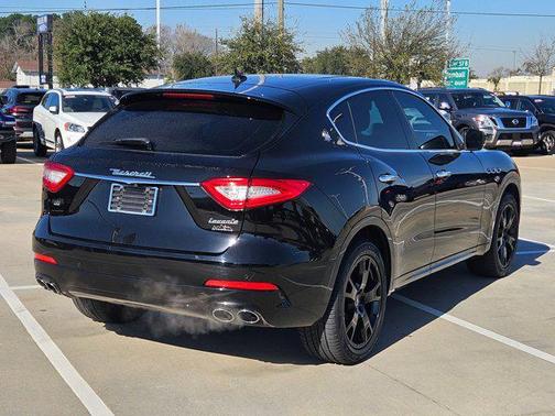 2019 Maserati Levante Base