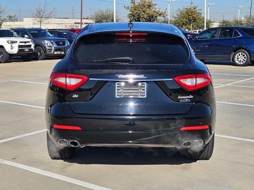 2019 Maserati Levante Base