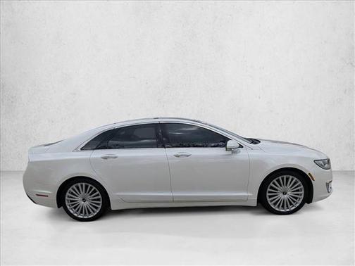 2017 Lincoln MKZ Hybrid Reserve