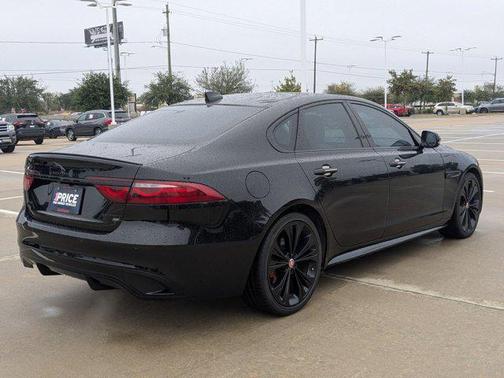 2022 Jaguar XF R-Dynamic SE P300 AWD Automatic