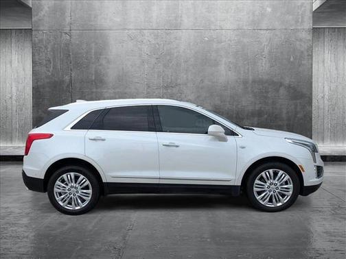 2019 Cadillac XT5 Premium Luxury