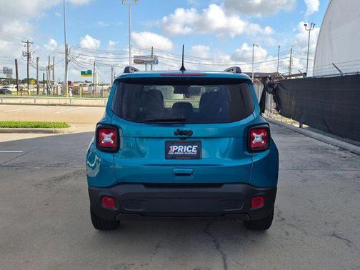 Bikini Metallic Clearcoat 2020 Jeep Renegade Altitude