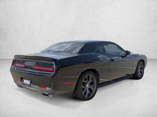 2017 Dodge Challenger R/T