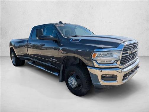 2019 RAM 3500 Tradesman Crew Cab 4x4 8' Box