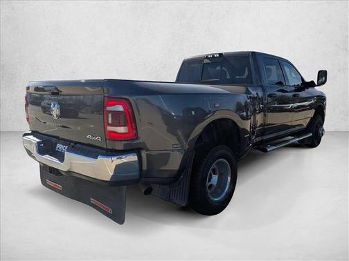 2019 RAM 3500 Tradesman Crew Cab 4x4 8' Box