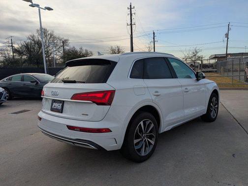 2021 Audi Q5 45 Premium