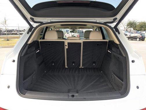 2021 Audi Q5 45 Premium