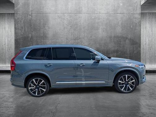 2023 Volvo XC90 B6 Plus 6-Seater