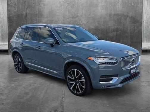 2023 Volvo XC90 B6 Plus 6-Seater
