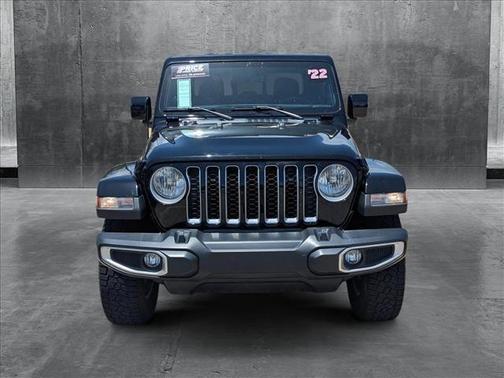 2022 Jeep Gladiator Overland