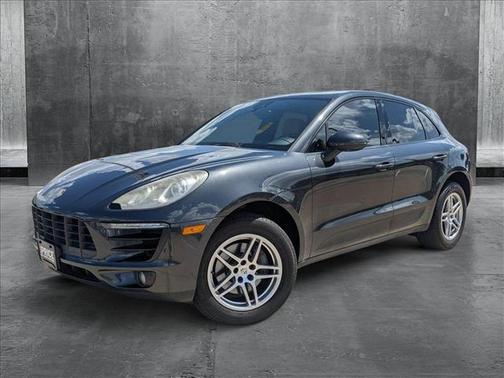 2017 Porsche Macan Base