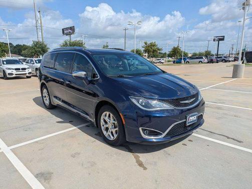 2017 Chrysler Pacifica Limited