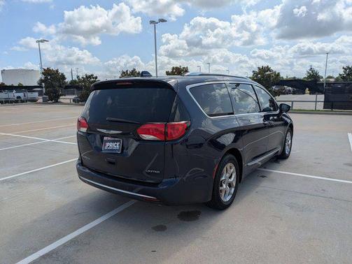 2017 Chrysler Pacifica Limited
