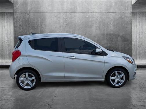 2017 Chevrolet Spark 1LT