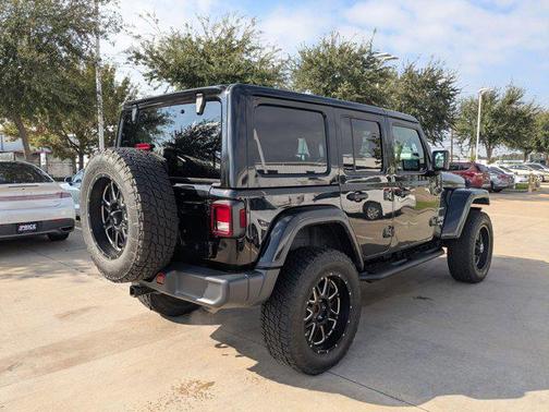 2018 Jeep Wrangler Unlimited Sahara