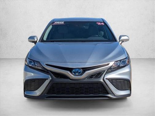 2024 Toyota Camry Hybrid SE