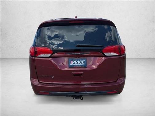 2018 Chrysler Pacifica Touring Plus