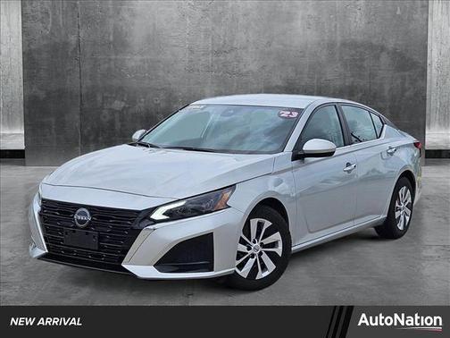 2023 Nissan Altima S FWD