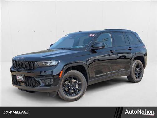2025 Jeep Grand Cherokee Altitude