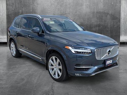 2019 Volvo XC90 T6 Inscription