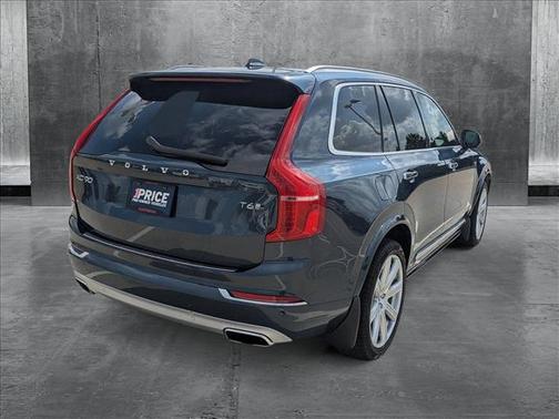 2019 Volvo XC90 T6 Inscription