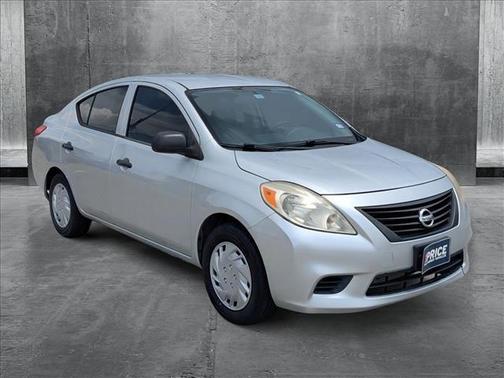 2012 Nissan Versa 1.6 S