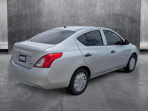 2012 Nissan Versa 1.6 S