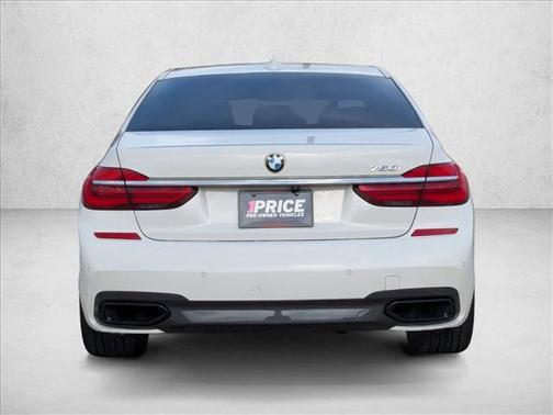 White 2016 BMW 750 I
