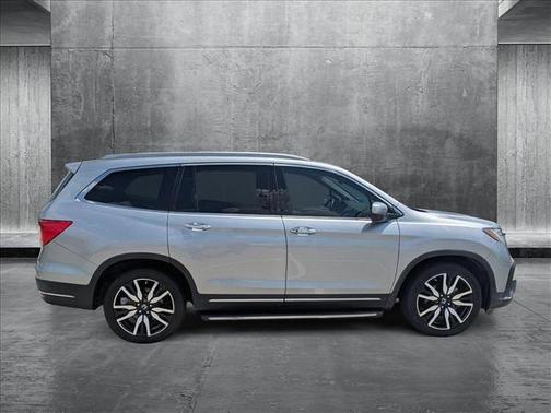 2021 Honda Pilot AWD Elite