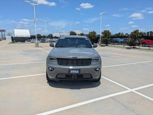 2021 Jeep Grand Cherokee Laredo