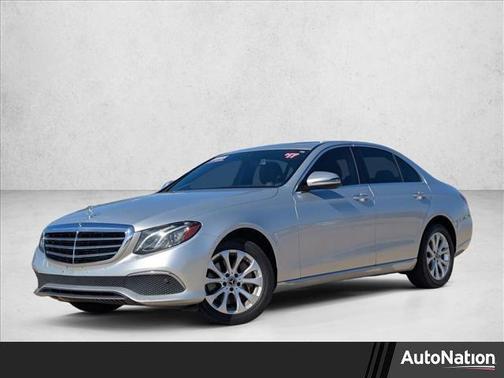 2017 Mercedes-Benz E-Class 4MATIC