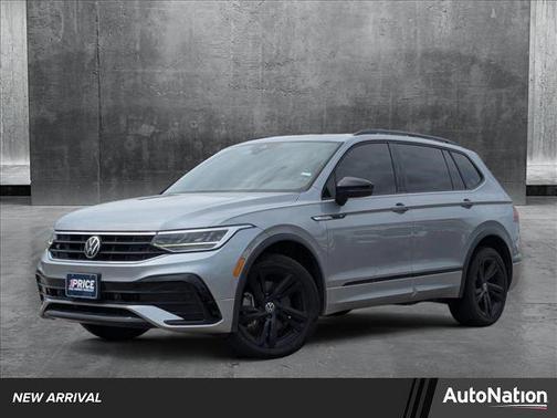 2023 Volkswagen Tiguan 2.0T SE R-Line Black
