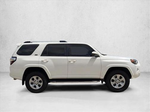 Super White 2019 Toyota 4Runner SR5