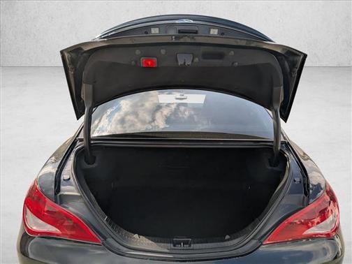 2016 Mercedes-Benz CLA-Class Base