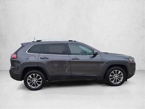 Granite Crystal Metallic Clearcoat 2019 Jeep Cherokee Latitude Plus