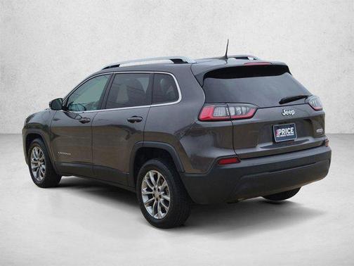 Granite Crystal Metallic Clearcoat 2019 Jeep Cherokee Latitude Plus